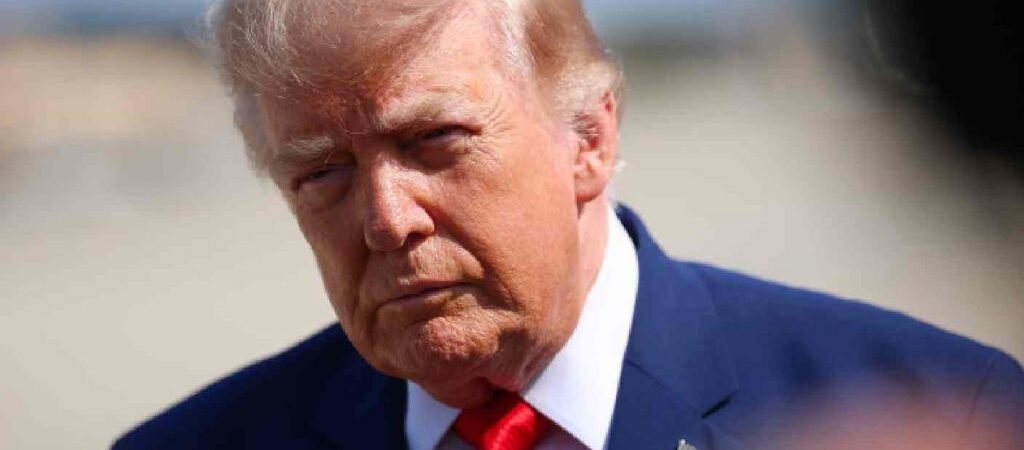 EEUU pausa bombardeos contra Irán mientras Trump busca una solución diplomática