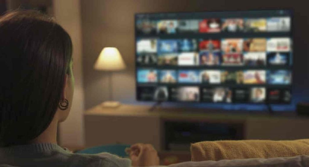 Ver demasiada televisión podría afectar el cerebro y aumentar riesgo de Alzheimer, advierten científicos